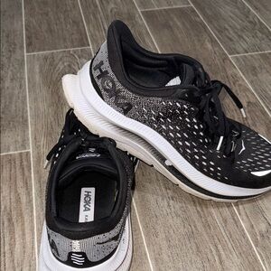 HOKA Kawana Athletic Sneakers – Cushioned Running Shoes – Women’s 10